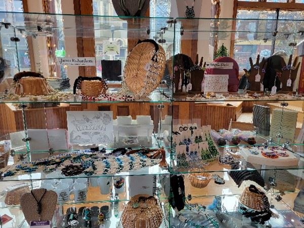Gift Shop Jewelry 1